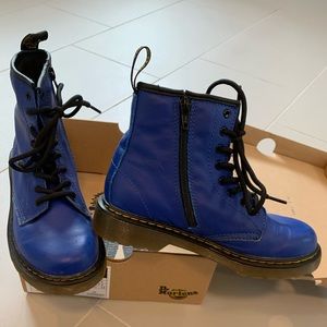 Blue smooth Dr. Martin’s - sz 3 big kid